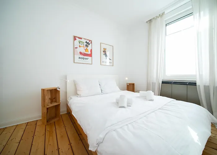 Lejlighed 65 Sqm - 2 Schlafzimmer - Balkon - Kueche Neuss
